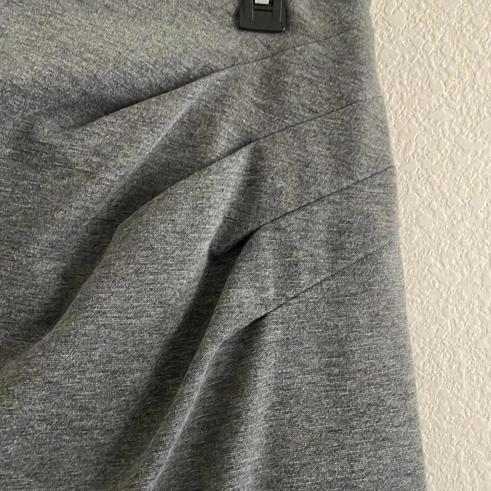 New York & Company Women Charcoal Stretch Pencil Skirt Size 10 Contemporary